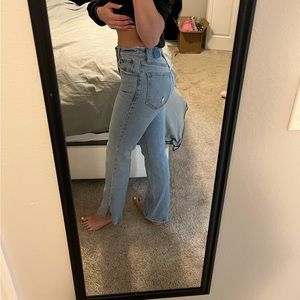 Size 24S (00S) Abercrombie & Fitch “The 90’s Straight Ultra High Rise”